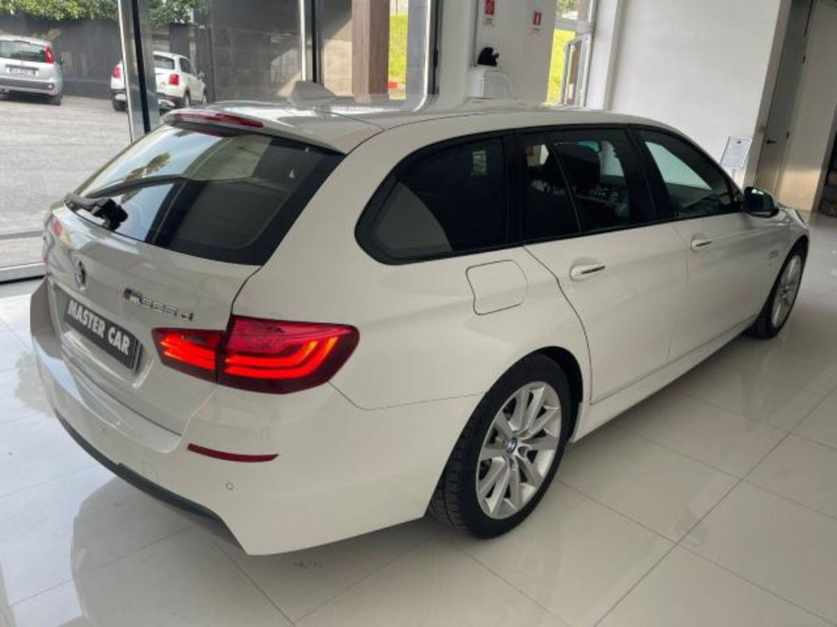 BMW Serie 5 525d xDrive Modern (4)
