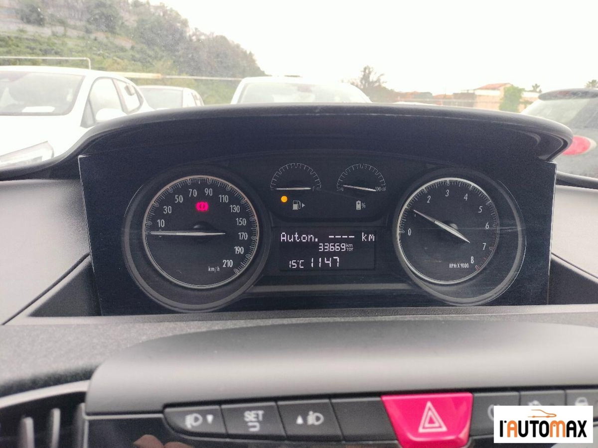 Lancia Ypsilon 1.0 FireFly 5 porte S&S Hybrid Silver Plus (8)
