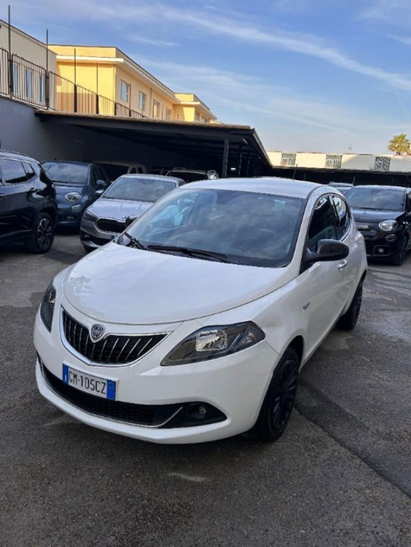 Lancia Ypsilon 1.2 69 CV 5 porte GPL Ecochic Gold