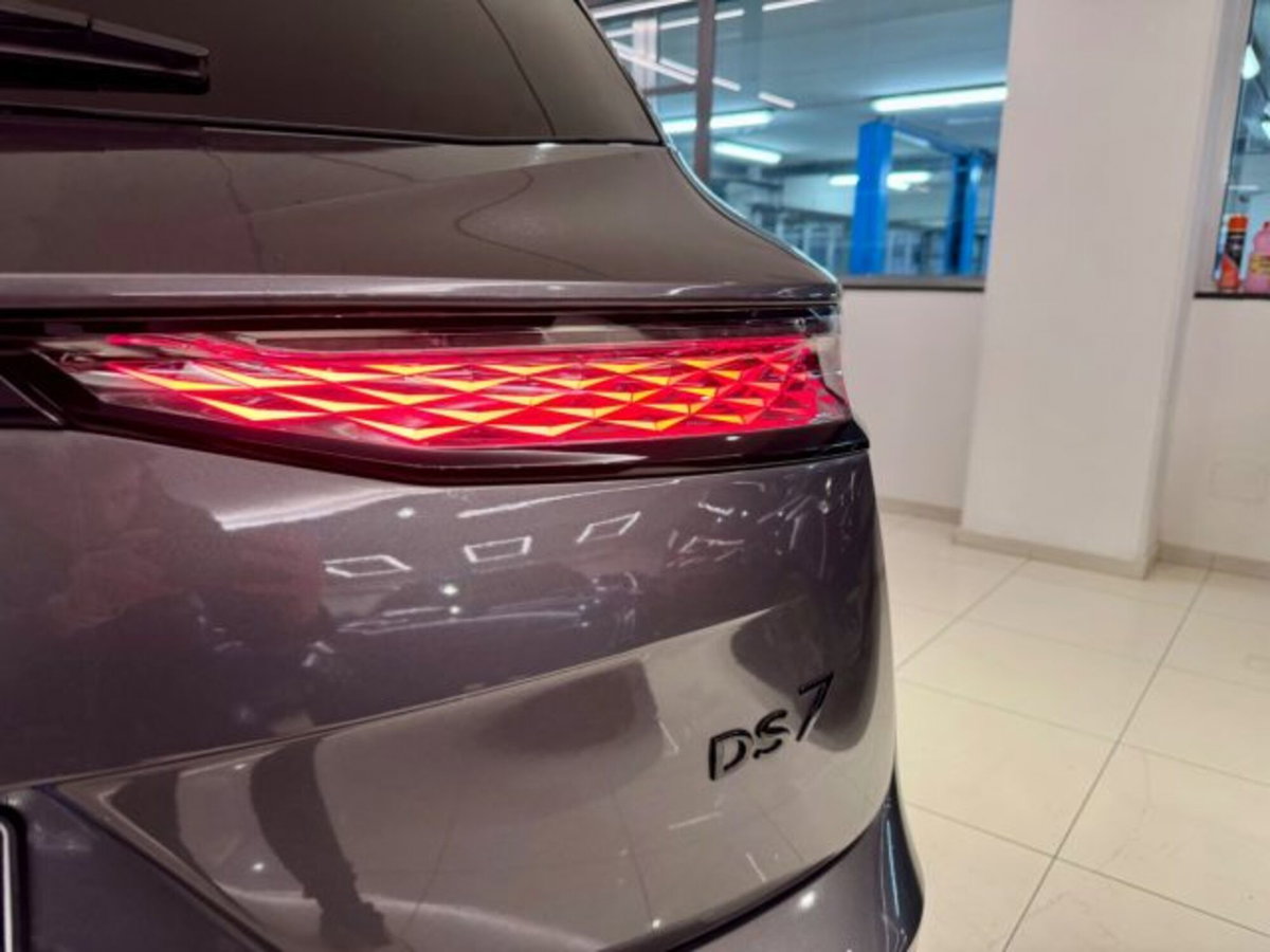 Ds DS 7 DS 7 Crossback BlueHDi 130 aut. Performance Line (14)