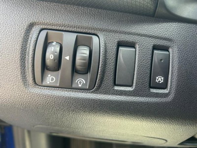 Renault Clio TCe 12V 90 CV 5 porte Business (12)