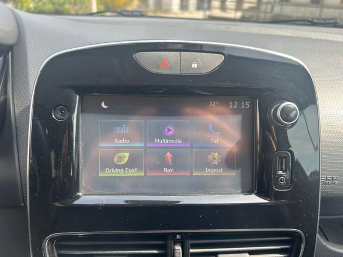 Renault Clio TCe 12V 90 CV 5 porte Business (19)