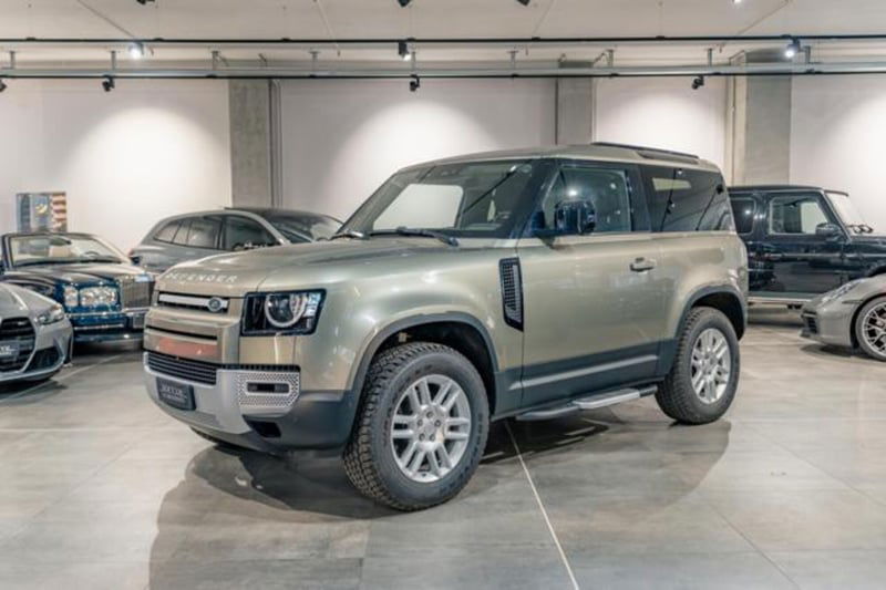 Land Rover Defender 90 3.0D I6 300 CV AWD Auto X-Dynamic S
