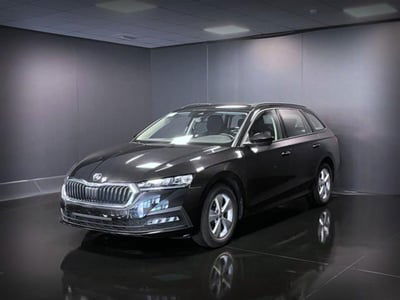 Skoda Octavia Station Wagon 1.0 TSI Wagon Executive usata