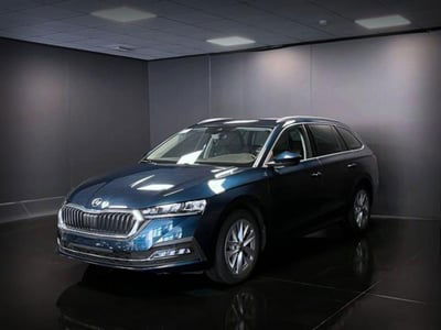 Skoda Octavia Station Wagon 2.0 TDI EVO SCR DSG Wagon Style usata