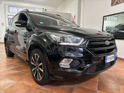 Ford Kuga 1.5 TDCI 120 CV S&S 2WD ST-Line  usata