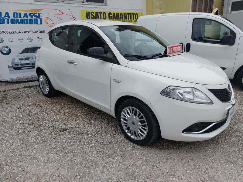 Lancia Ypsilon 1.3 MJT 16V 95 CV 5 porte S&S Gold