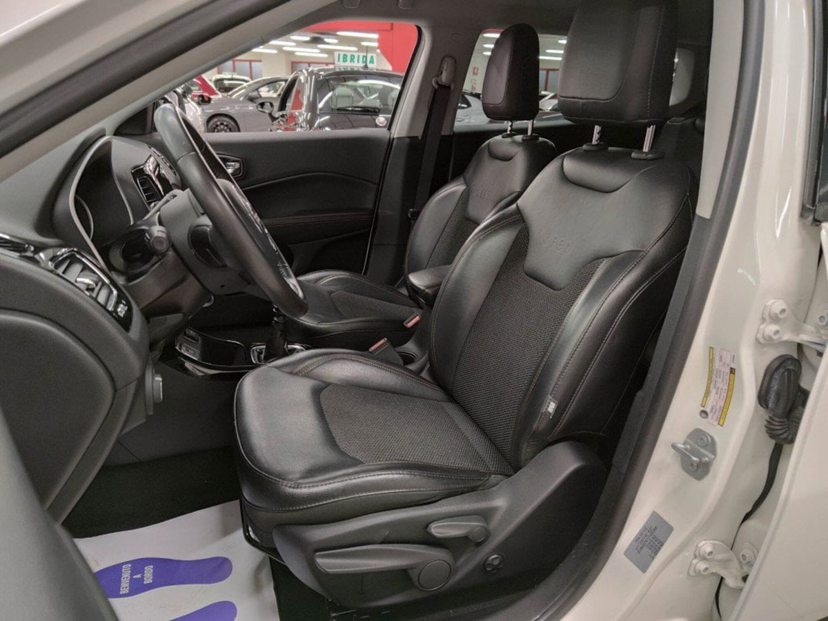 Jeep Compass 1.4 MultiAir 2WD Limited (11)