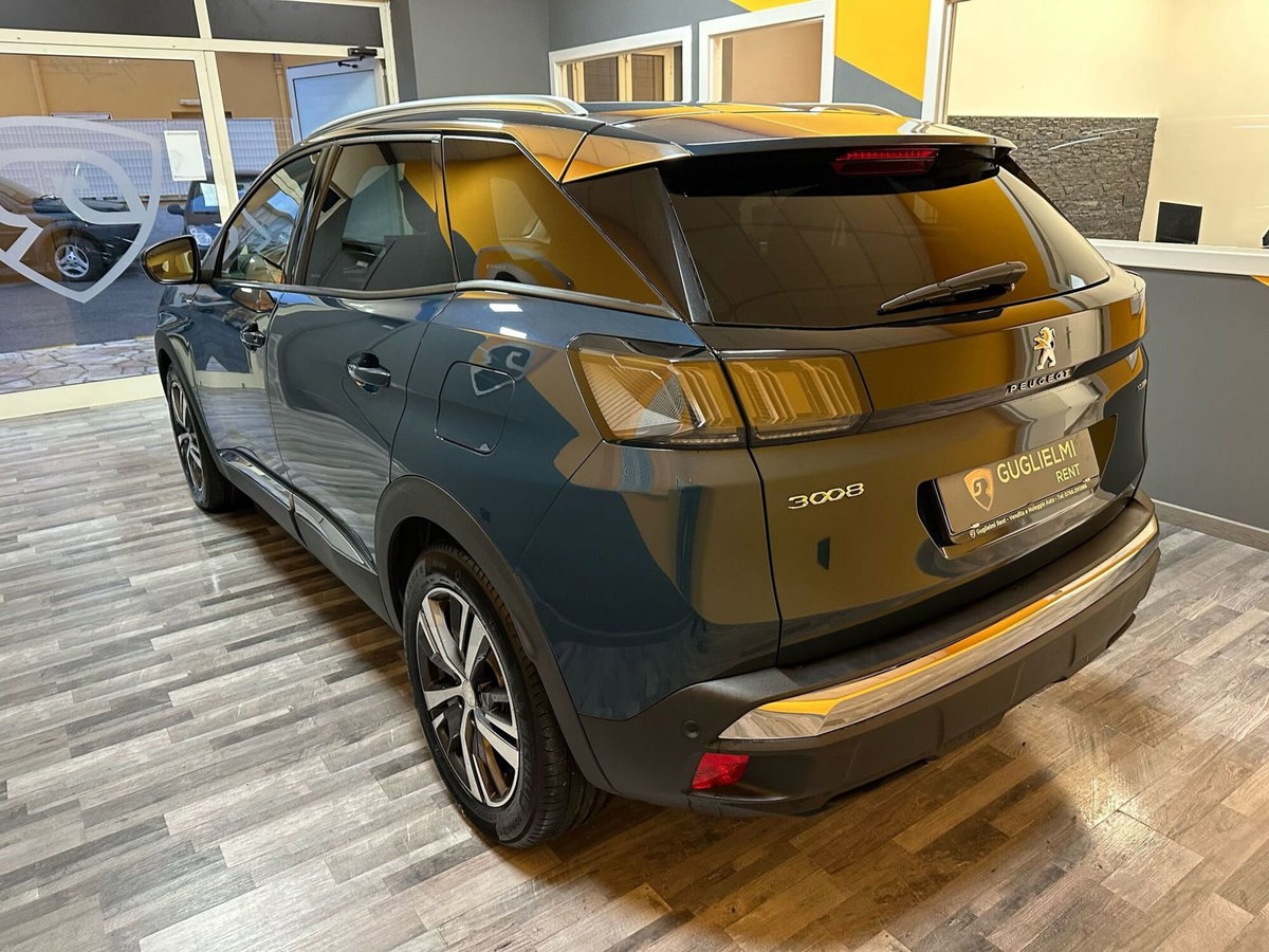 Peugeot 3008 Hybrid 225 e-EAT8 GT (4)