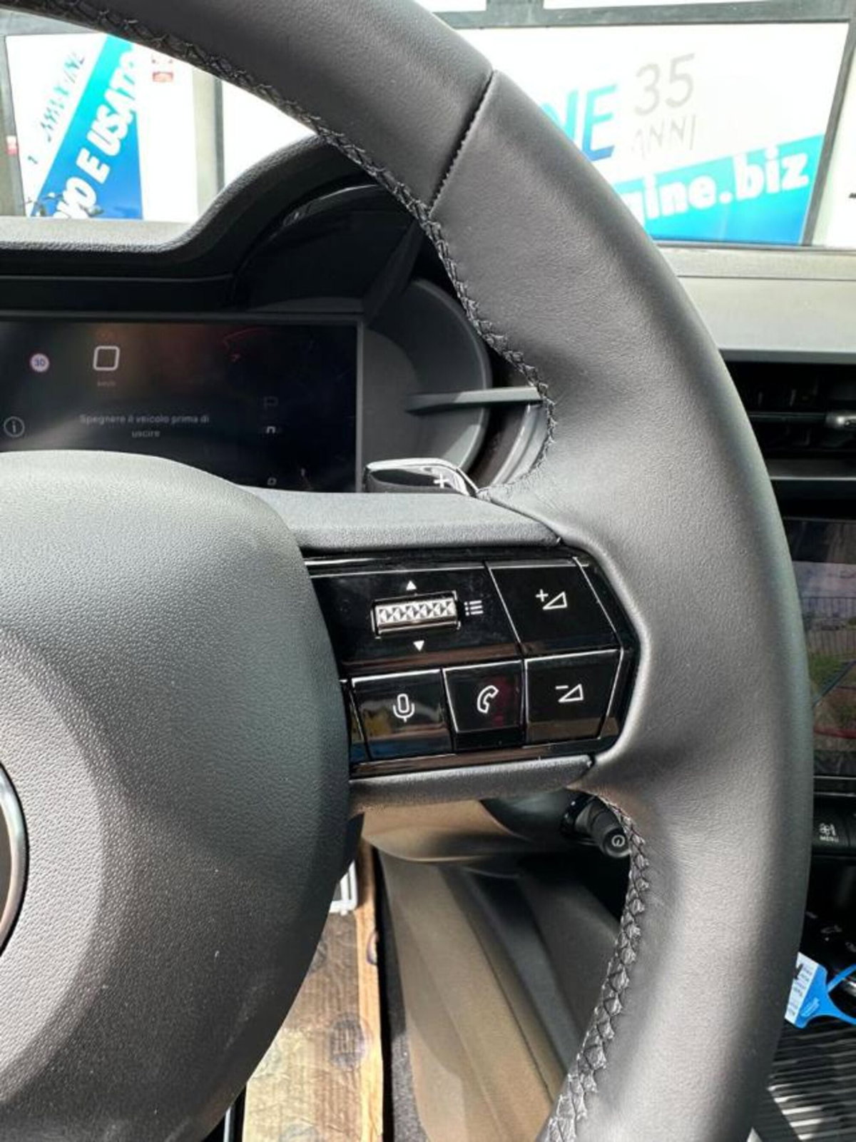 Alfa Romeo Junior elettrica Speciale 156cv (19)