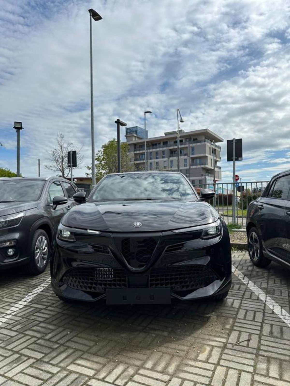 Alfa Romeo Junior elettrica Speciale 156cv (2)