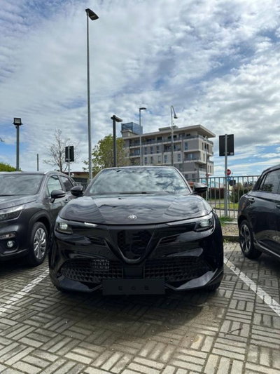 Alfa Romeo Junior elettrica Speciale 156cv (2)