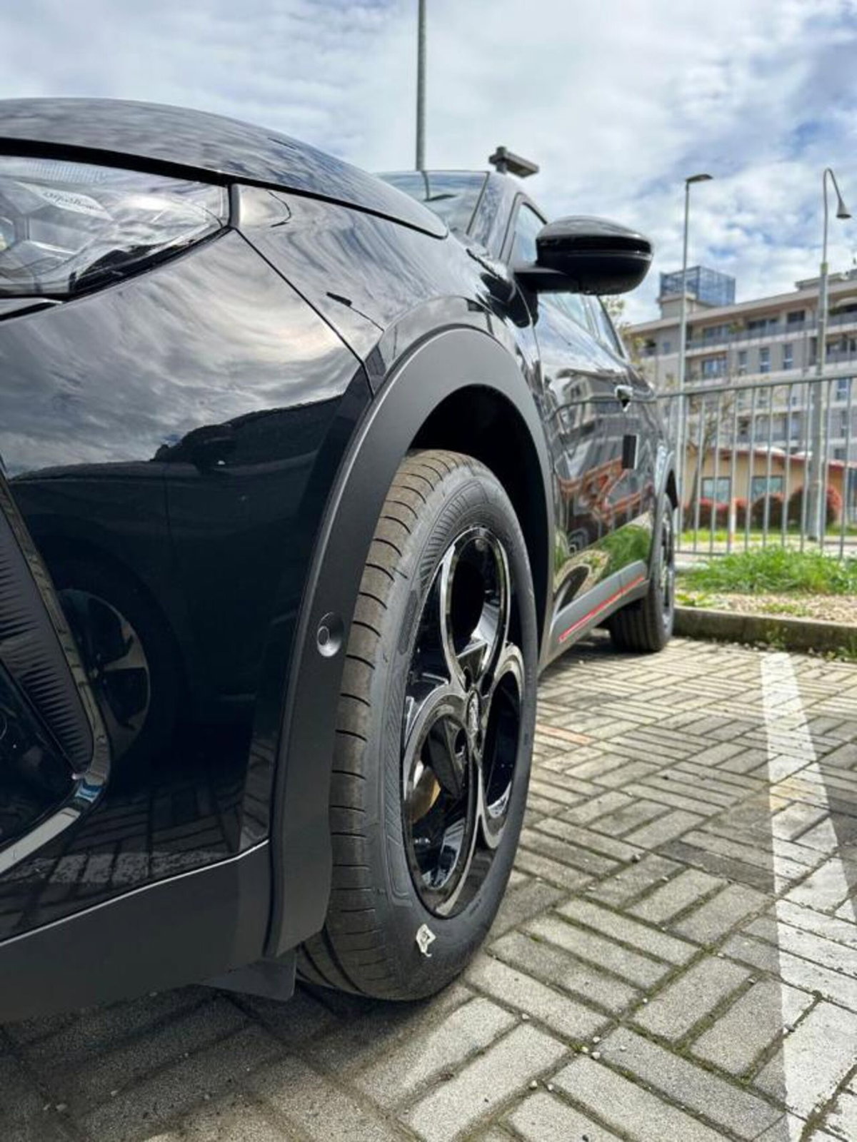 Alfa Romeo Junior elettrica Speciale 156cv (8)