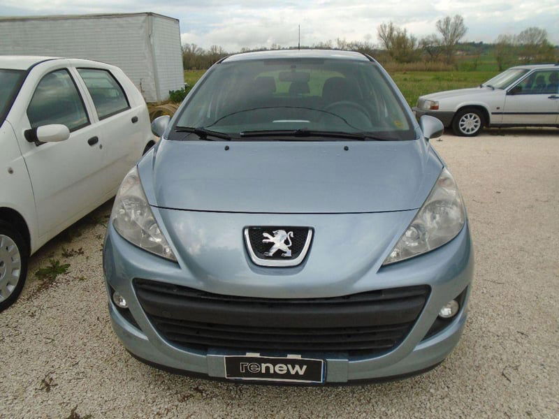 Peugeot 207 8V 75CV 5p. X Line