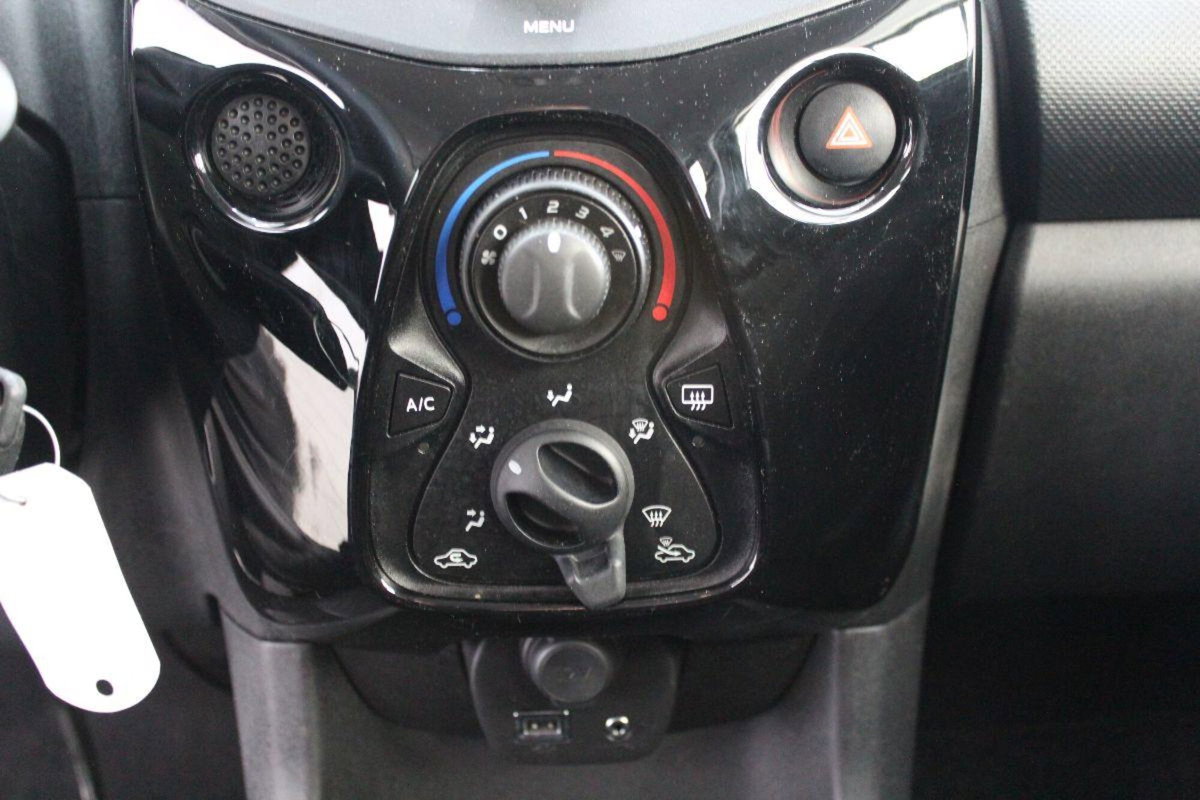 Citroen C1 C1 VTi 72 5 porte Feel (14)