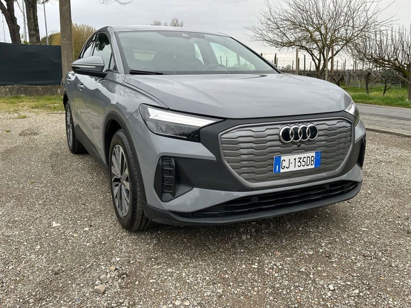Audi Q4 Q4 35 e-tron Business Advanced