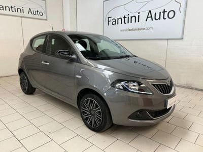 Lancia Ypsilon 1.0 FireFly 5 porte S&S Hybrid Gold Plus usata