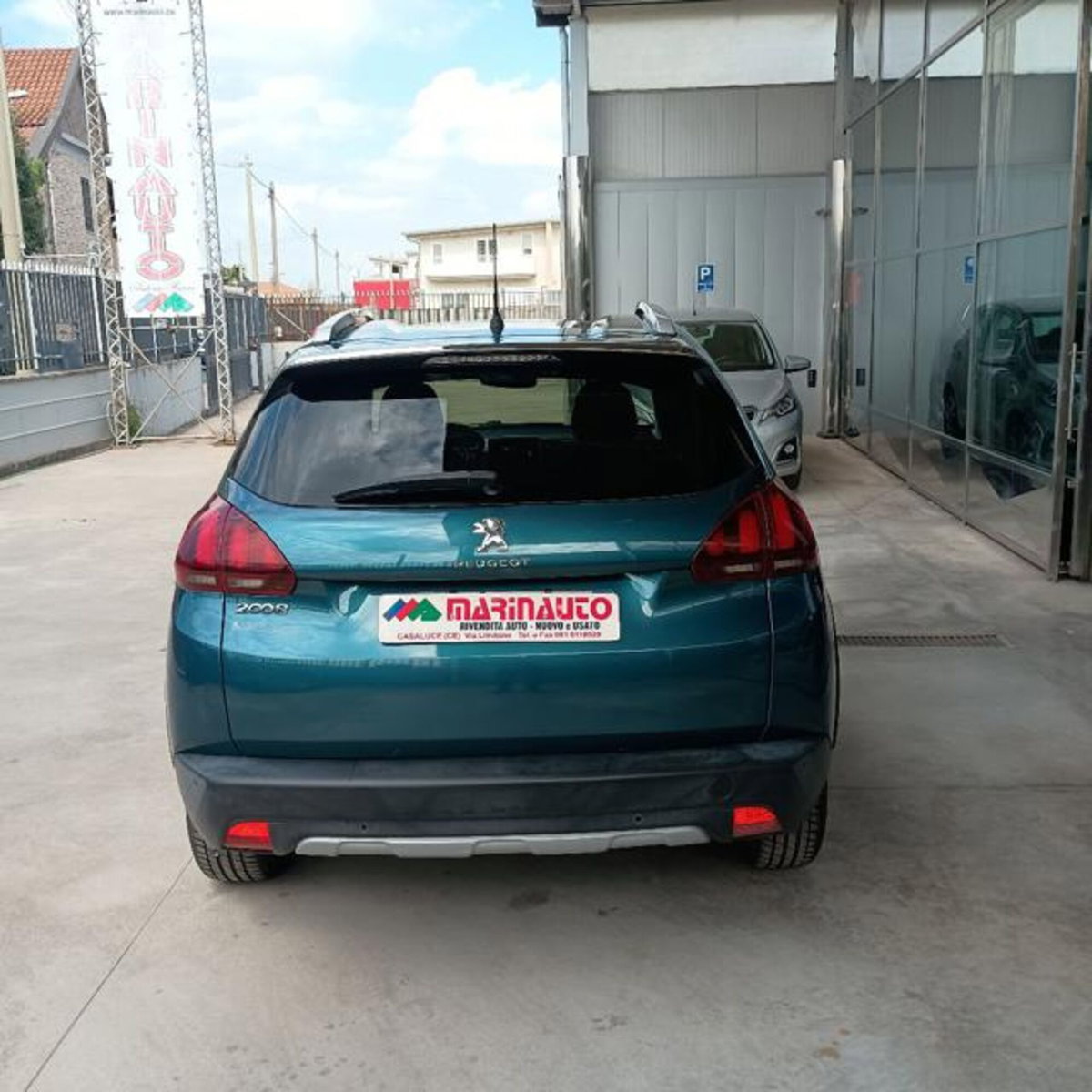 Peugeot 2008 120 EAT6 S&S Allure (5)