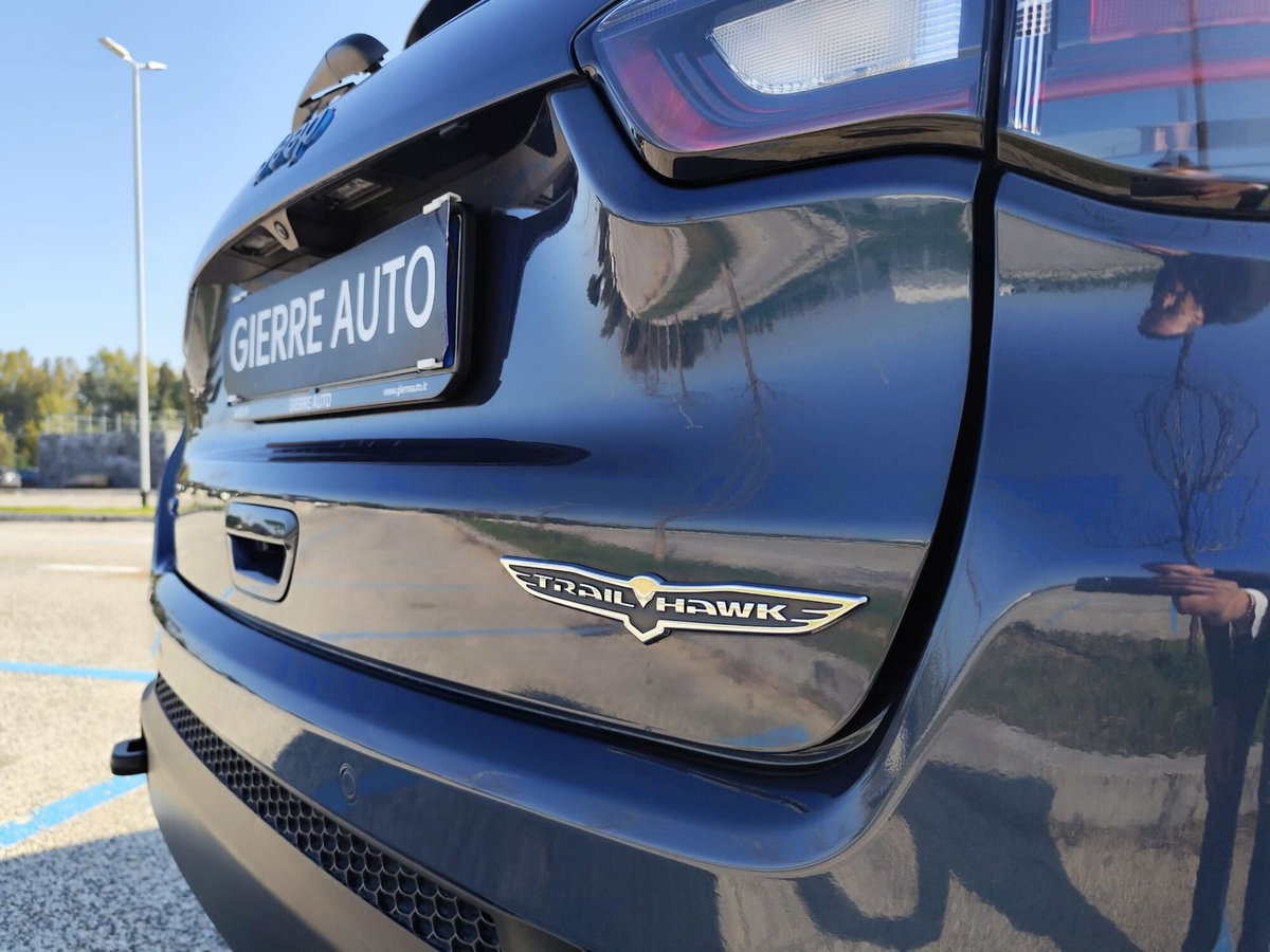 Jeep Compass 1.3 T4 240CV PHEV AT6 4xe S (13)