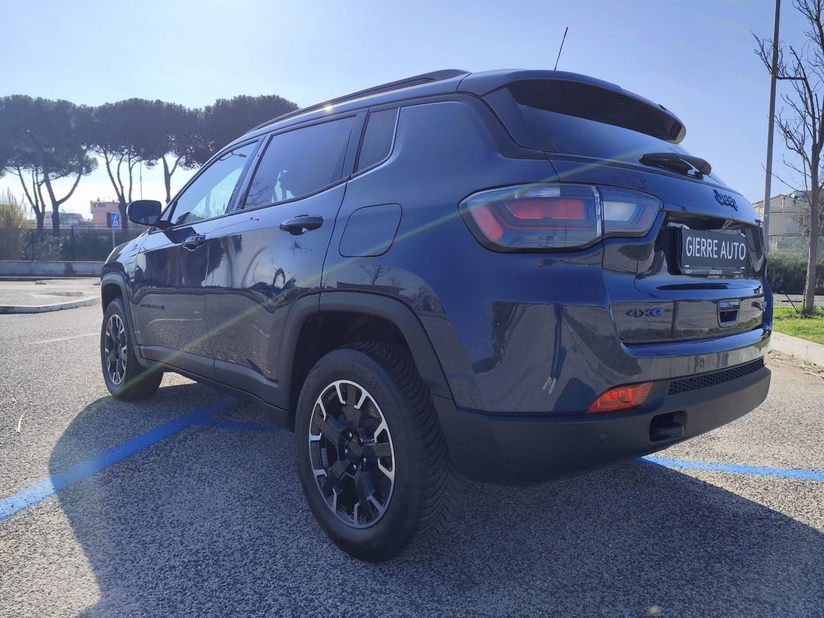 Jeep Compass 1.3 T4 240CV PHEV AT6 4xe S (6)