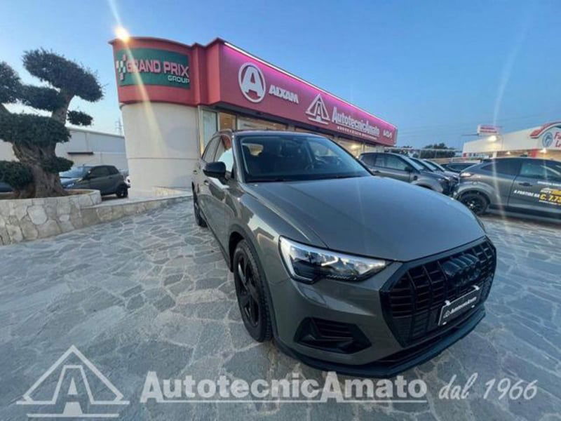 Audi Q3 35 1.5 tfsi S line edition