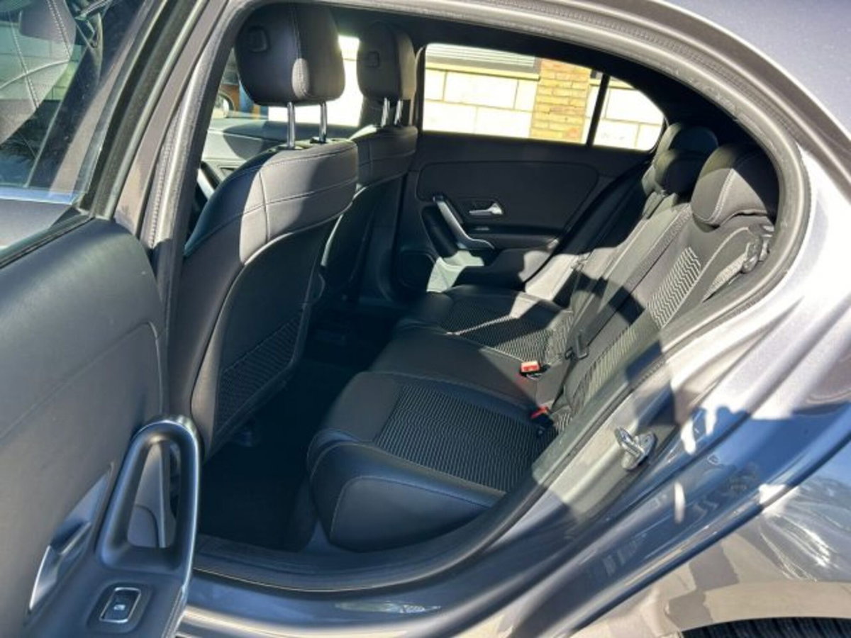 Mercedes-Benz Classe A 180 d Progressive Advanced Plus auto (9)