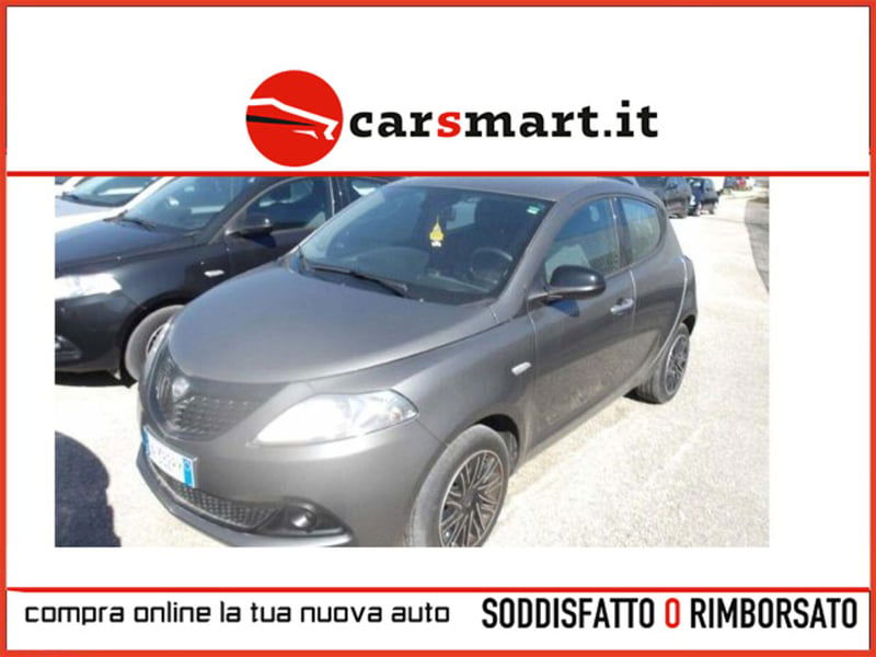 Lancia Ypsilon 1.0 FireFly 5 porte S&S Hybrid Gold Plus