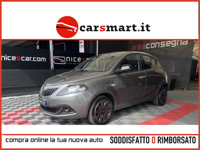 Lancia Ypsilon 1.0 FireFly 5 porte S&S Hybrid Ecochic Gold