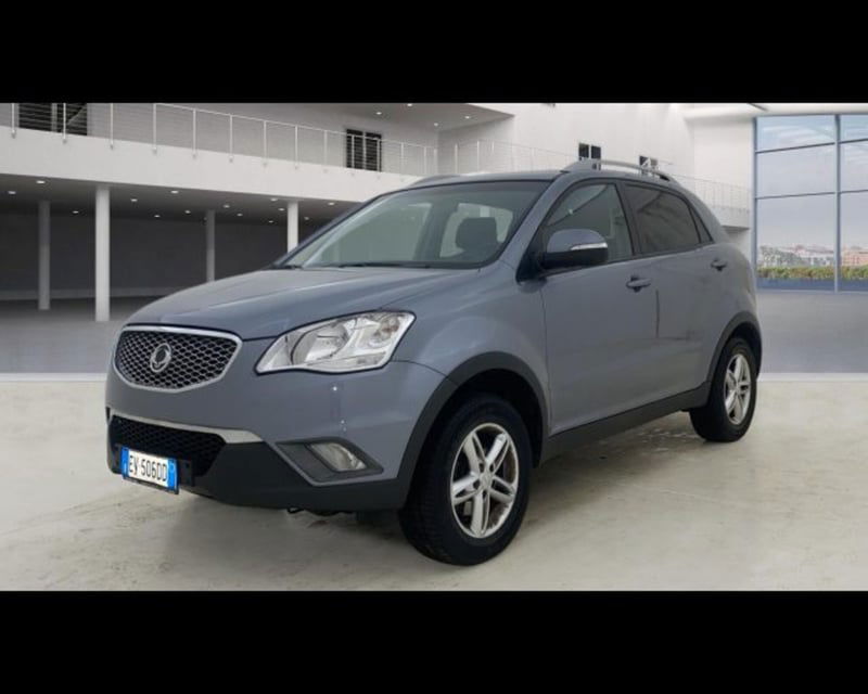 Ssangyong Korando 2.0 2WD MT GPL C