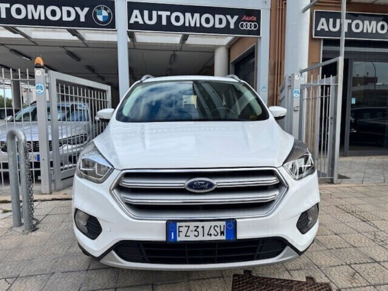 Ford Kuga 2.0 TDCI 150 CV S&S 4WD Powershift Titanium