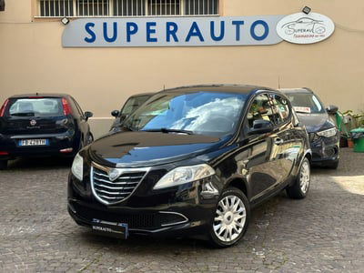 Lancia Ypsilon 1.3 MJT 16V 95 CV 5 porte S&S Silver usata