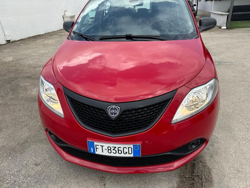 Lancia Ypsilon 1.2 69 CV 5 porte GPL Ecochic Elefantino Blu