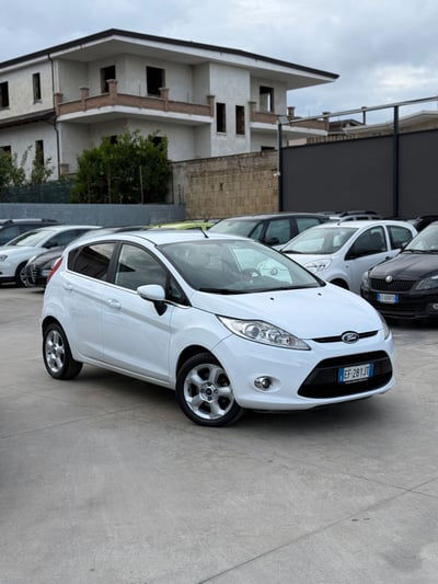 Ford Fiesta 1.4 TDCi 70CV 5 porte Titanium usata