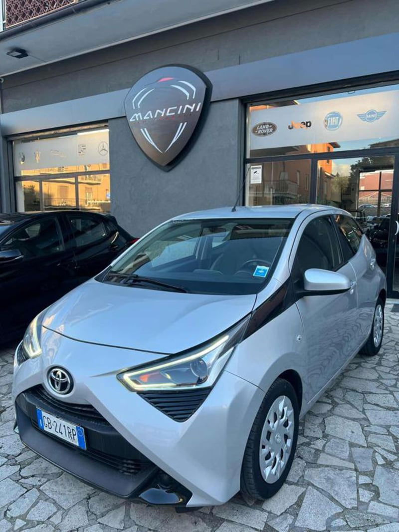 Toyota Aygo Connect 1.0 VVT-i 72 CV 5 porte x-cool MMT