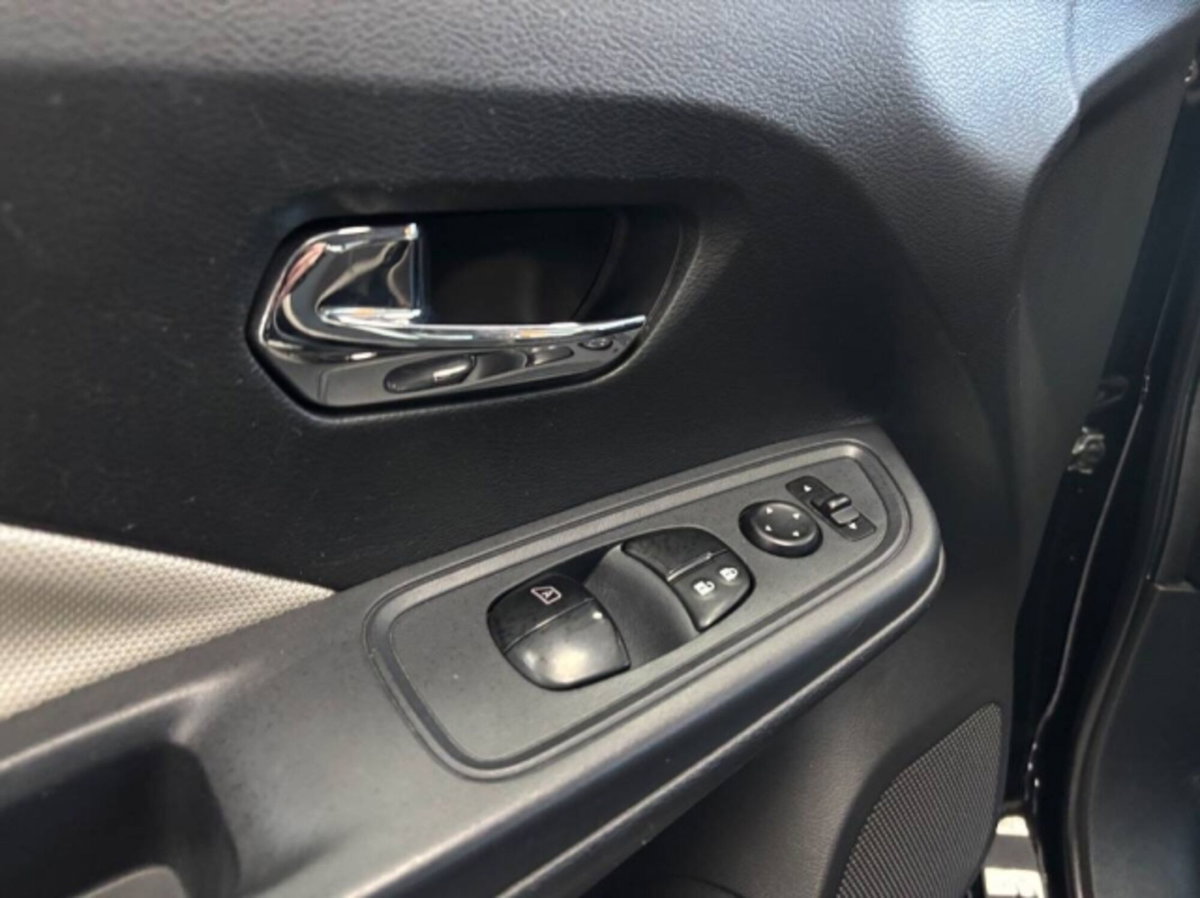 Nissan Micra dCi 90 5 porte Acenta (10)