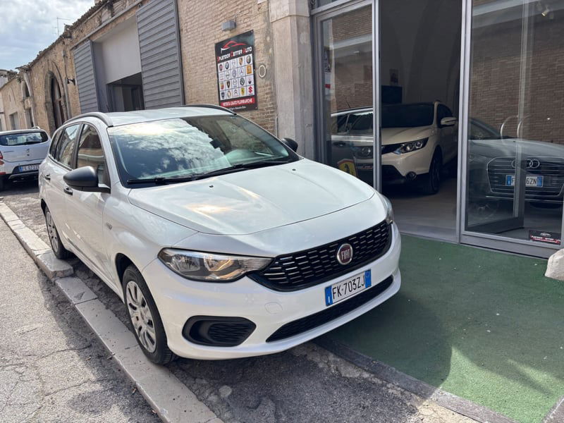 Fiat Tipo Station Wagon Tipo 1.4 T-Jet 120CV GPL SW Lounge