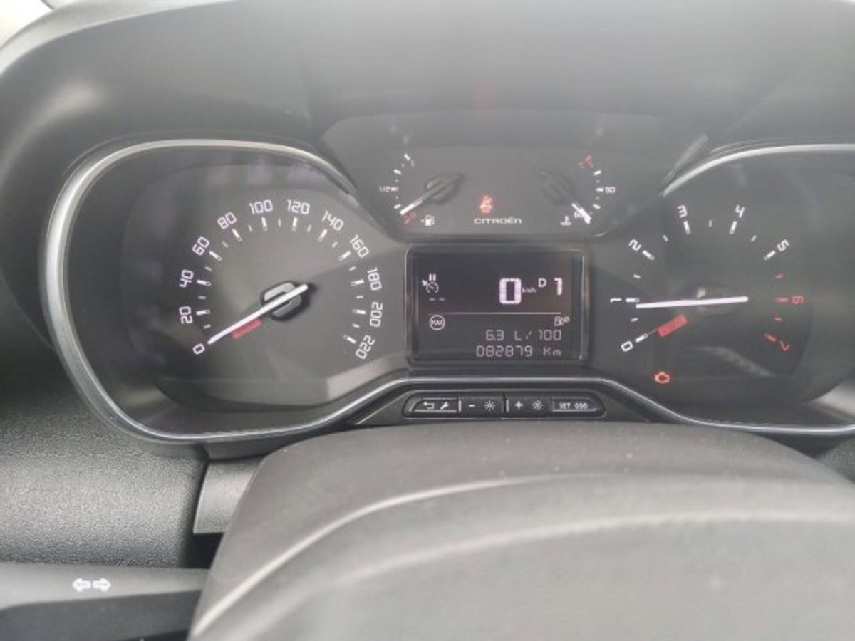 Citroen C3 Aircross BlueHDi 120 S&S EAT6 Feel (10)