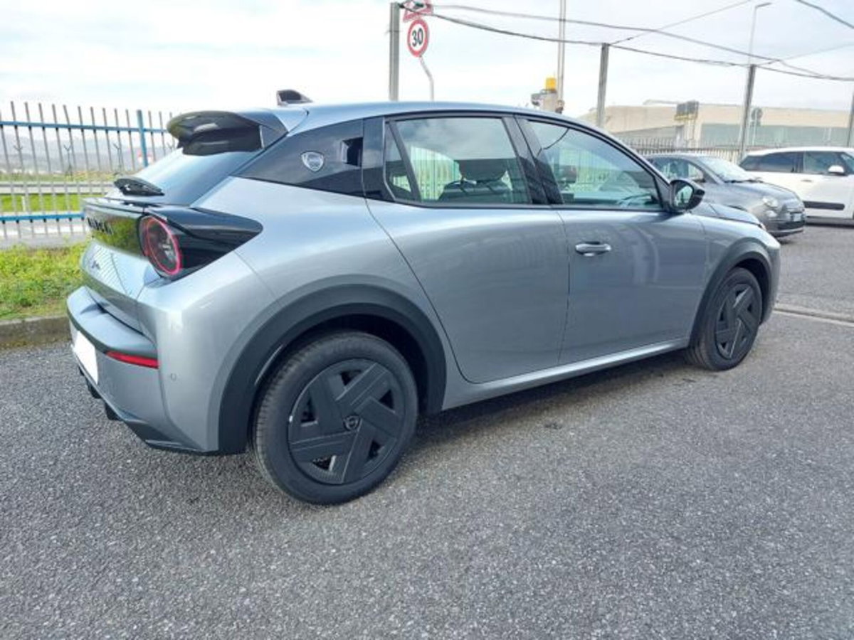 Lancia Ypsilon 1.2 mhev Edizione Limitata Cassina e-dct (3)
