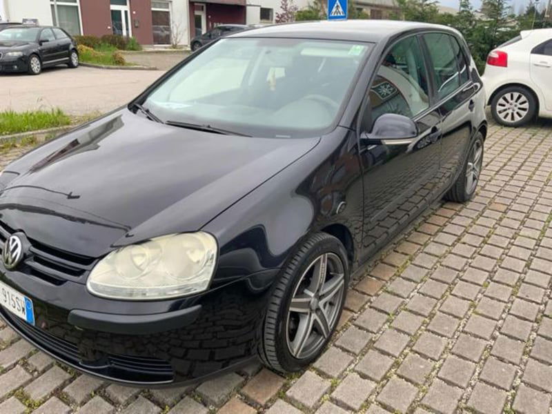 Volkswagen Golf 1.9 TDI 5p. Sportline