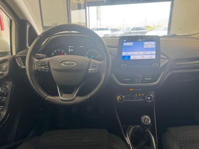 Ford Fiesta 1.1 85 CV 5 porte Titanium (14)