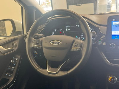 Ford Fiesta 1.1 85 CV 5 porte Titanium (19)