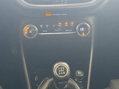 Ford Fiesta 1.1 85 CV 5 porte Titanium (20)