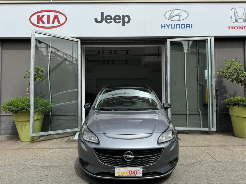 Opel Corsa 1.2 5 porte Black Edition