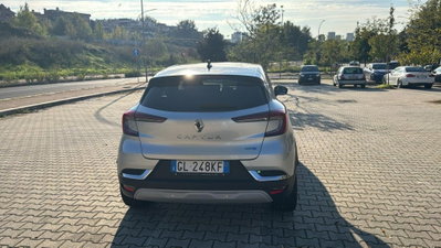 Renault Captur Full Hybrid E-Tech 145 CV Techno Fast Track (4)