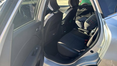Renault Captur Full Hybrid E-Tech 145 CV Techno Fast Track (6)