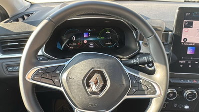 Renault Captur Full Hybrid E-Tech 145 CV Techno Fast Track (8)