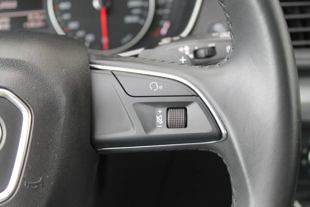 Audi Q5 35 TDI quattro S tronic Business Sport (12)