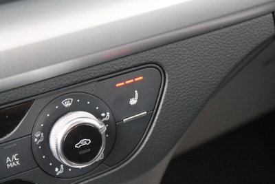 Audi Q5 35 TDI quattro S tronic Business Sport (19)