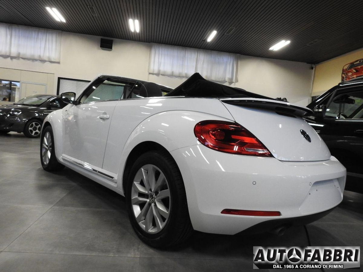 Volkswagen New Beetle Cabrio 16V (10)
