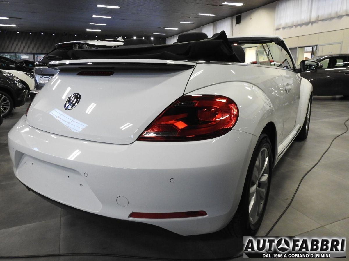 Volkswagen New Beetle Cabrio 16V (12)